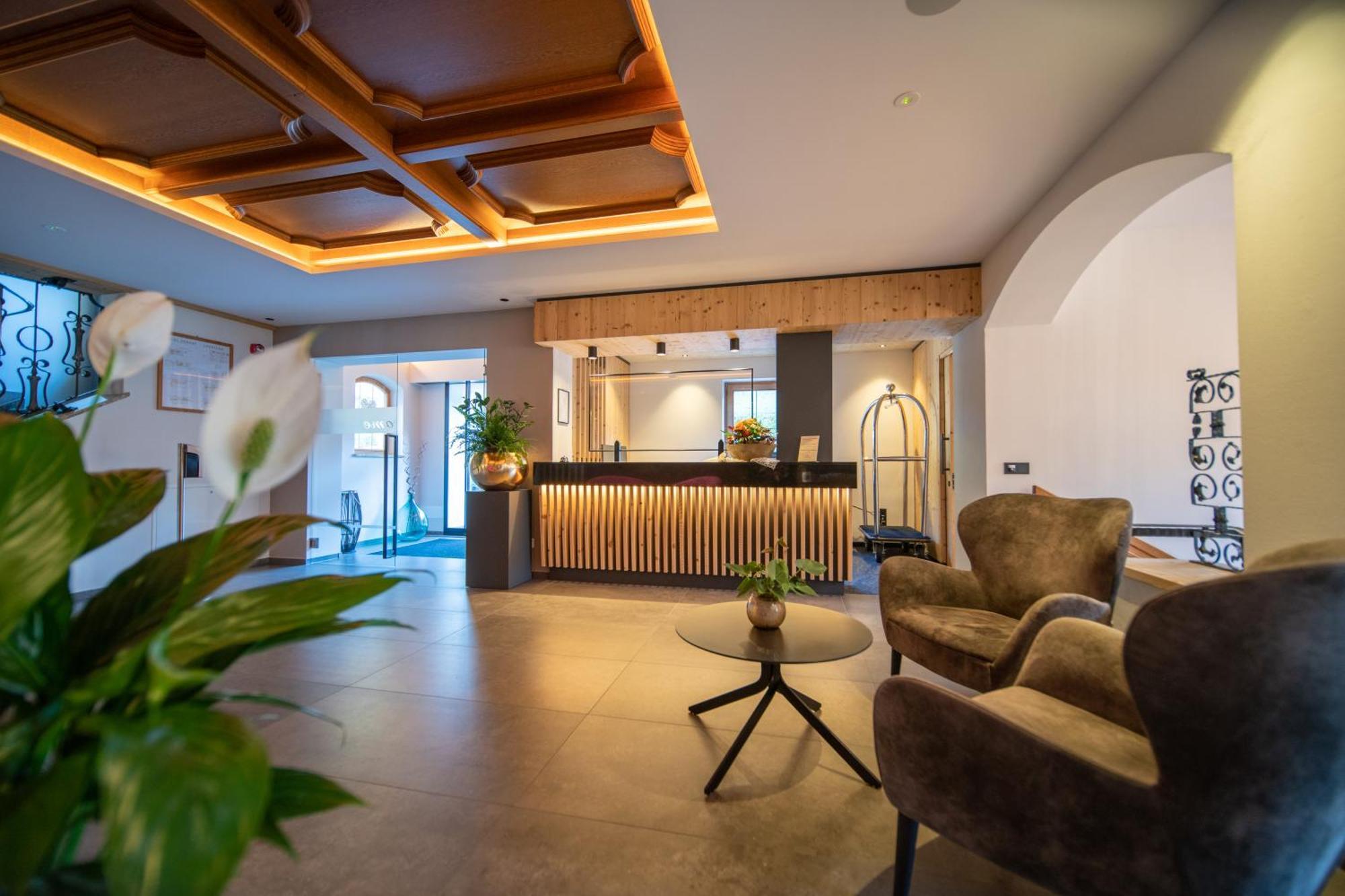 Hotel Seehof Monguelfo-Tesido / Welsberg-Taisten Esterno foto