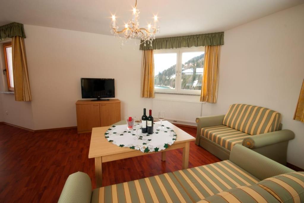 Hotel Seehof Monguelfo-Tesido / Welsberg-Taisten Esterno foto
