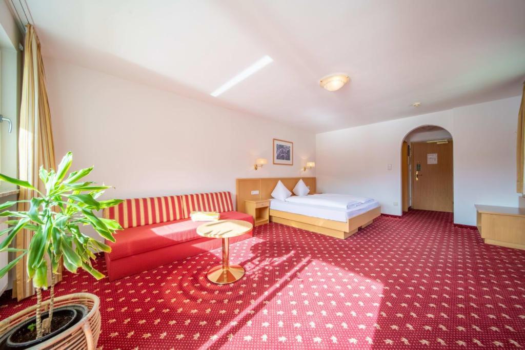 Hotel Seehof Monguelfo-Tesido / Welsberg-Taisten Esterno foto